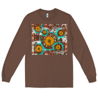 Chestnut sunflowers and western old wheel aztec cowhide background Long Sleeve Tee - Artiststas