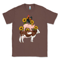 Chestnut western farm life cow pig rooster with sunflowers Classic Tee - Artiststas