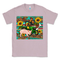 Lilac western farm tractor pig rooster cow sunflowers Classic Tee - Artiststas