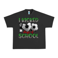 Pigment Black i kicked 100 days of school Urban Heavy Tee - Artiststas