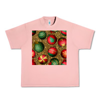 Salmon christmas ornaments and leopard seamless pattern Urban Heavy Tee - BundleAndBundleShop