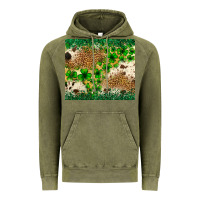 Vintage Olive St. Patrick's Day shamrock tumbler St. Patricks Vintage Hoodie - Neo Western