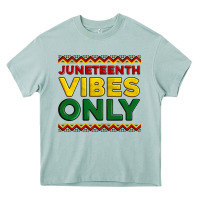 Arona juneteenth vibes only Heavy Core Tee - Artiststas