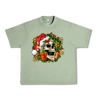 Oil Green christmas skull and gift Urban Heavy Tee - AdoDesignShop