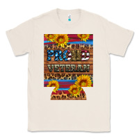 Natural proud veteran  12 oz regular can cooler Classic Tee - Artiststas