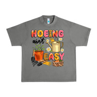 Tornado hoeing ain't easy Urban Heavy Tee - Artiststas