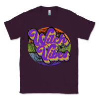 Plum witch vibes Classic Tee - JahusDesignShop