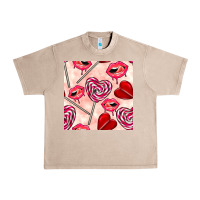 French Oak valentines day lollipops and lips seamless pattern Urban Heavy Tee - BundleAndBundleShop