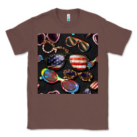 Chestnut 4th of july glasses  seamless pattern Classic Tee - BundleAndBundleShop