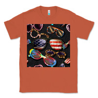 Copper 4th of july glasses  seamless pattern Classic Tee - BundleAndBundleShop
