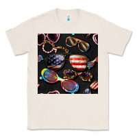 Natural 4th of july glasses  seamless pattern Classic Tee - BundleAndBundleShop