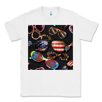 White 4th of july glasses  seamless pattern Classic Tee - BundleAndBundleShop