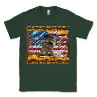 Sports Green westerm usa army boots Classic Tee - Artiststas