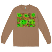 Toasted Coconut shamrock glitter leopard and wood background Long Sleeve Tee - Artiststas