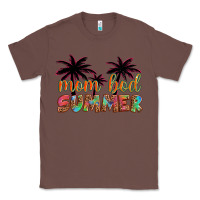 Chestnut mom bod summer with palms Classic Tee - Artiststas