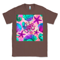 Chestnut summer beach seamless pattern Classic Tee - BundleAndBundleShop