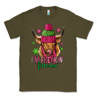 Army Green i'm freakin freezin pink christmas long haired cow Classic Tee - Jasminsmagicworld