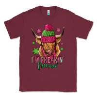 Burgundy i'm freakin freezin pink christmas long haired cow Classic Tee - Jasminsmagicworld