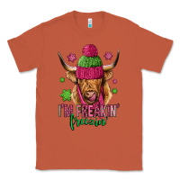 Copper i'm freakin freezin pink christmas long haired cow Classic Tee - Jasminsmagicworld