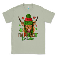Matcha i'm freakin freezin christmas long haired cow Classic Tee - Jasminsmagicworld
