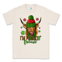 Natural i'm freakin freezin christmas long haired cow Classic Tee - Jasminsmagicworld
