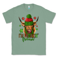 Sage i'm freakin freezin christmas long haired cow Classic Tee - Jasminsmagicworld