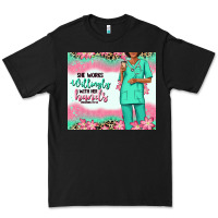 Black she works willingly with her hands afro nurse Premium Tee - RanaPortraitStore