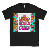 Black nurse a title just above queen tumbler Classic Tee - BundleAndBundleShop