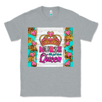 Heather Grey nurse a title just above queen tumbler Classic Tee - BundleAndBundleShop