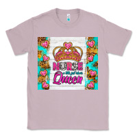 Lilac nurse a title just above queen tumbler Classic Tee - BundleAndBundleShop