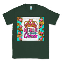 Sports Green nurse a title just above queen tumbler Classic Tee - BundleAndBundleShop