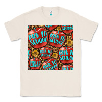 Natural back to school with apple seamless pattern Classic Tee - BundleAndBundleShop