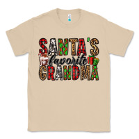 Mushroom santa's favorite grandma Classic Tee - Jasminsmagicworld