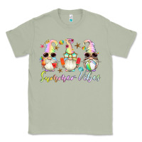 Matcha summer vibes gnomes Classic Tee - Artiststas
