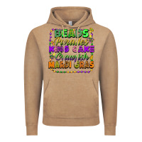 Vintage Coffee beads parades king cake crawfish mardi gras Vintage Hoodie - FaDigitalArtStudio