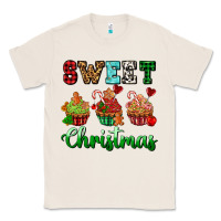 Natural sweet Christmas with cupcake Classic Tee - AdoDesignShop