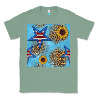Sage american star and sunflower seamless  pattern Classic Tee - BundleAndBundleShop