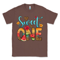 Chestnut sweet one watermelon Classic Tee - Artiststas
