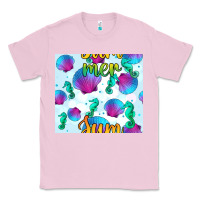 Bubblegum Pink seahorse and sea shell seamless pattern Classic Tee - BundleAndBundleShop