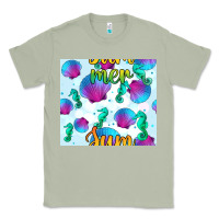 Matcha seahorse and sea shell seamless pattern Classic Tee - BundleAndBundleShop