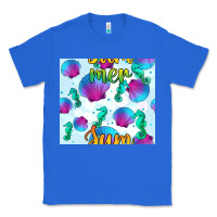 True Royal seahorse and sea shell seamless pattern Classic Tee - BundleAndBundleShop