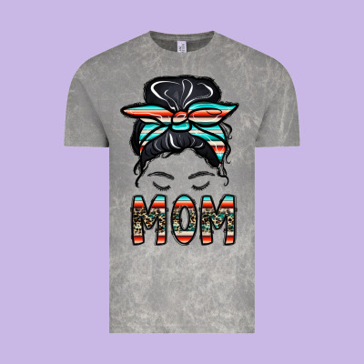 Mom Vintage Tee Designed By Cowhidedigitalart