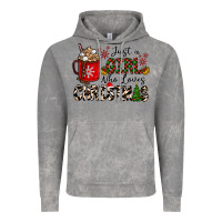 Cloud Rock just a girl who loves christmas Vintage Hoodie - CowhideDigitalArt