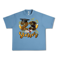 Pebble Blue 23 senıor wıth champagne Urban Heavy Tee - AdoDesignShop