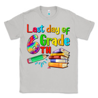 Moon Dust last day of sixth grade Classic Tee - Artiststas