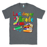 Charcoal Heather last day of second grade Classic Tee - Artiststas