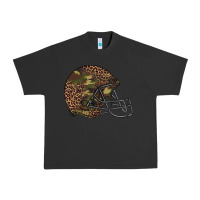 Pigment Black American football helmet Urban Heavy Tee - BarkalooDesign