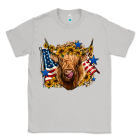 Moon Dust 4th of july shaggy cow leopard background Classic Tee - Jasminsmagicworld