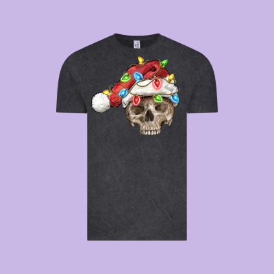 Christmas Skull With Santa Hat Vintage Tee Designed By Fadigitalartstudio