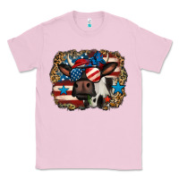 Bubblegum Pink 4th of july cow Classic Tee - Jasminsmagicworld